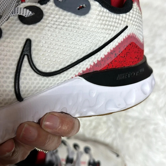 - Nike Renew Run White University Red Sz 8.5 main image 9